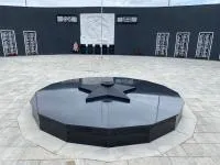 Звезда чугун (518248) производство комплект горелка ГВД 379 10 89 00 ПС вечный огонь ø 1100 мм. монолит - литье  в Красноярске